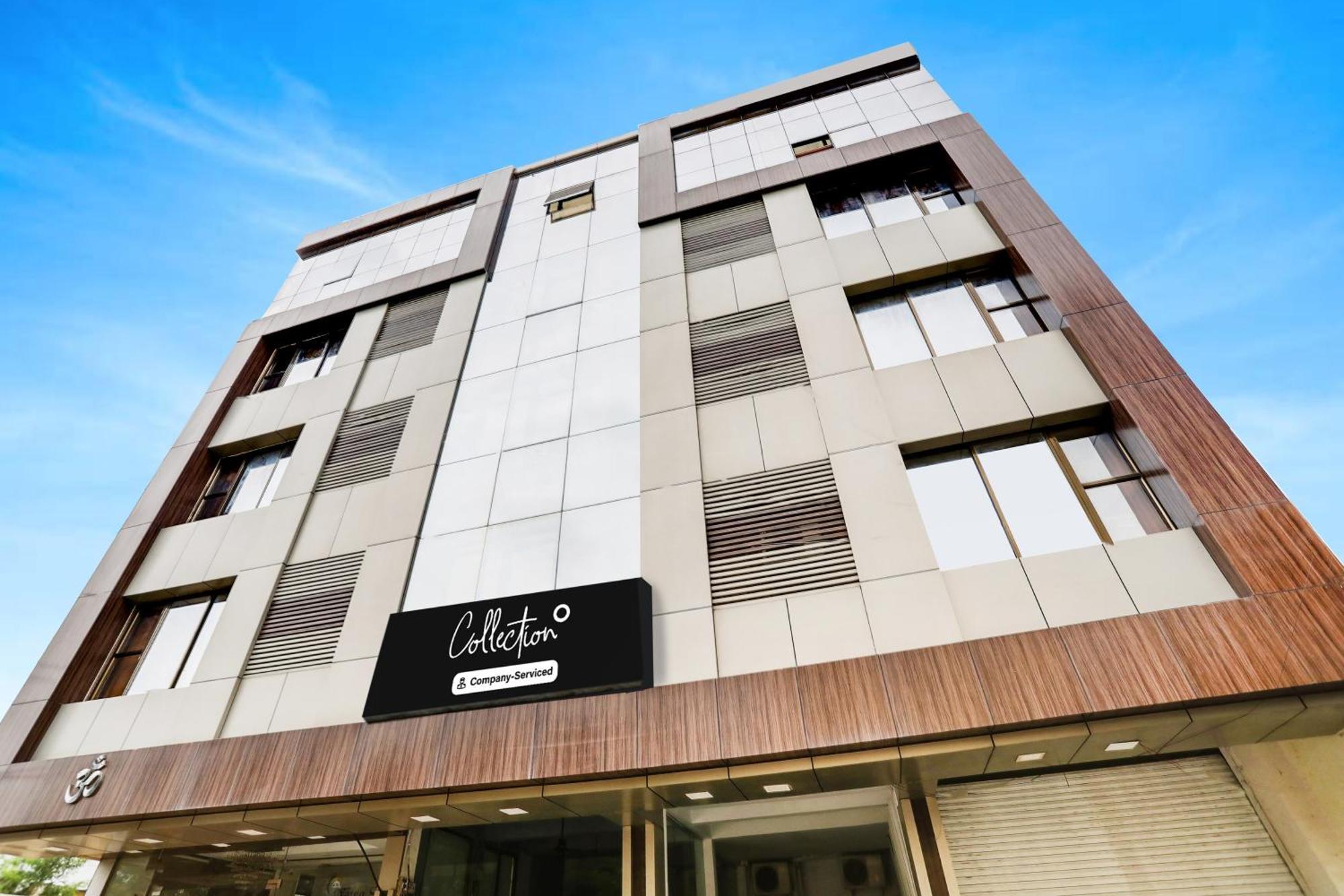 Super Hotel O Palkhi Road Near Sai Baba Temple Formerly Netra Sai Ширді Екстер'єр фото